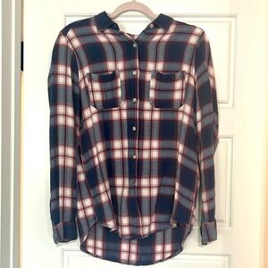 Mossimo Navy Blue, white & red flannel